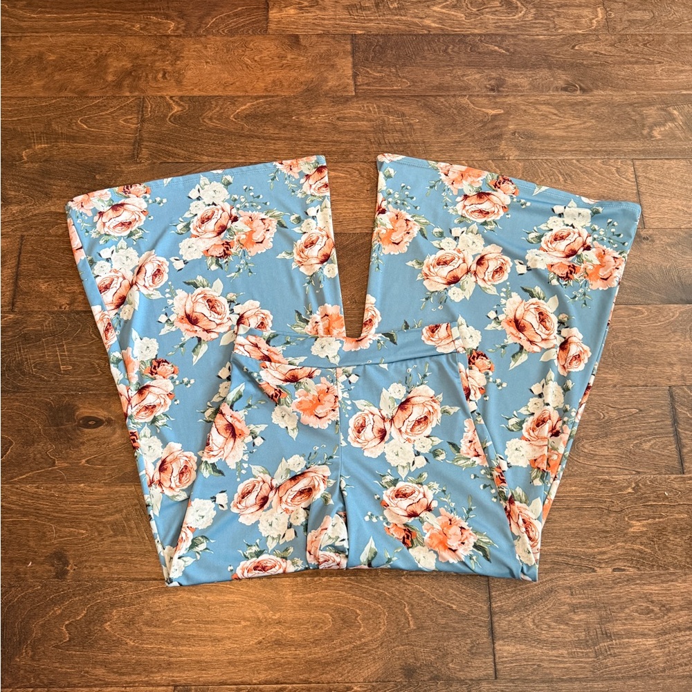 Fashionomics EUC Floral Print High Rise Wide Leg Pull-On Pants